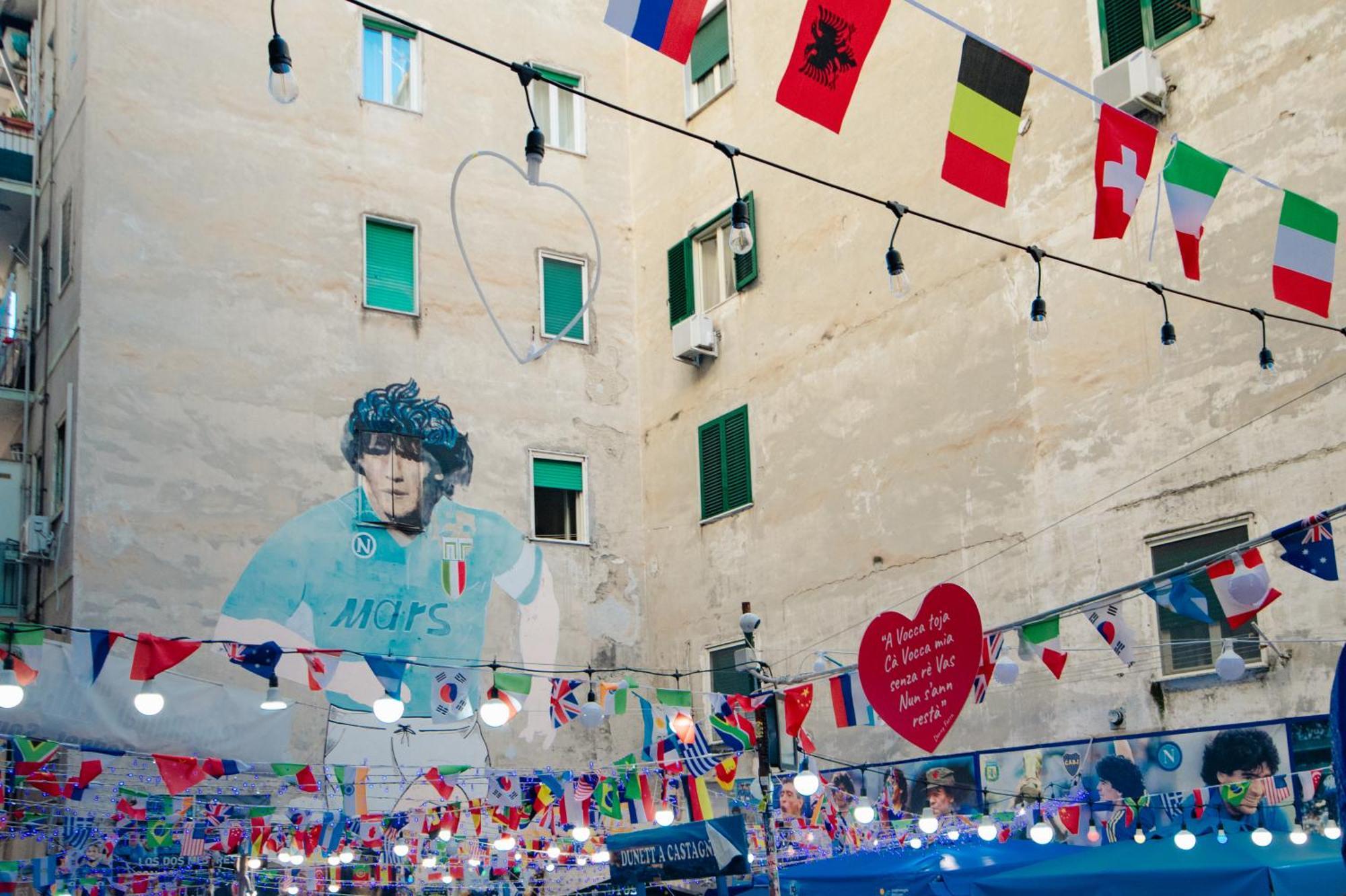 Il Dubbio Ai Quartieri Spagnoli Napels Buitenkant foto
